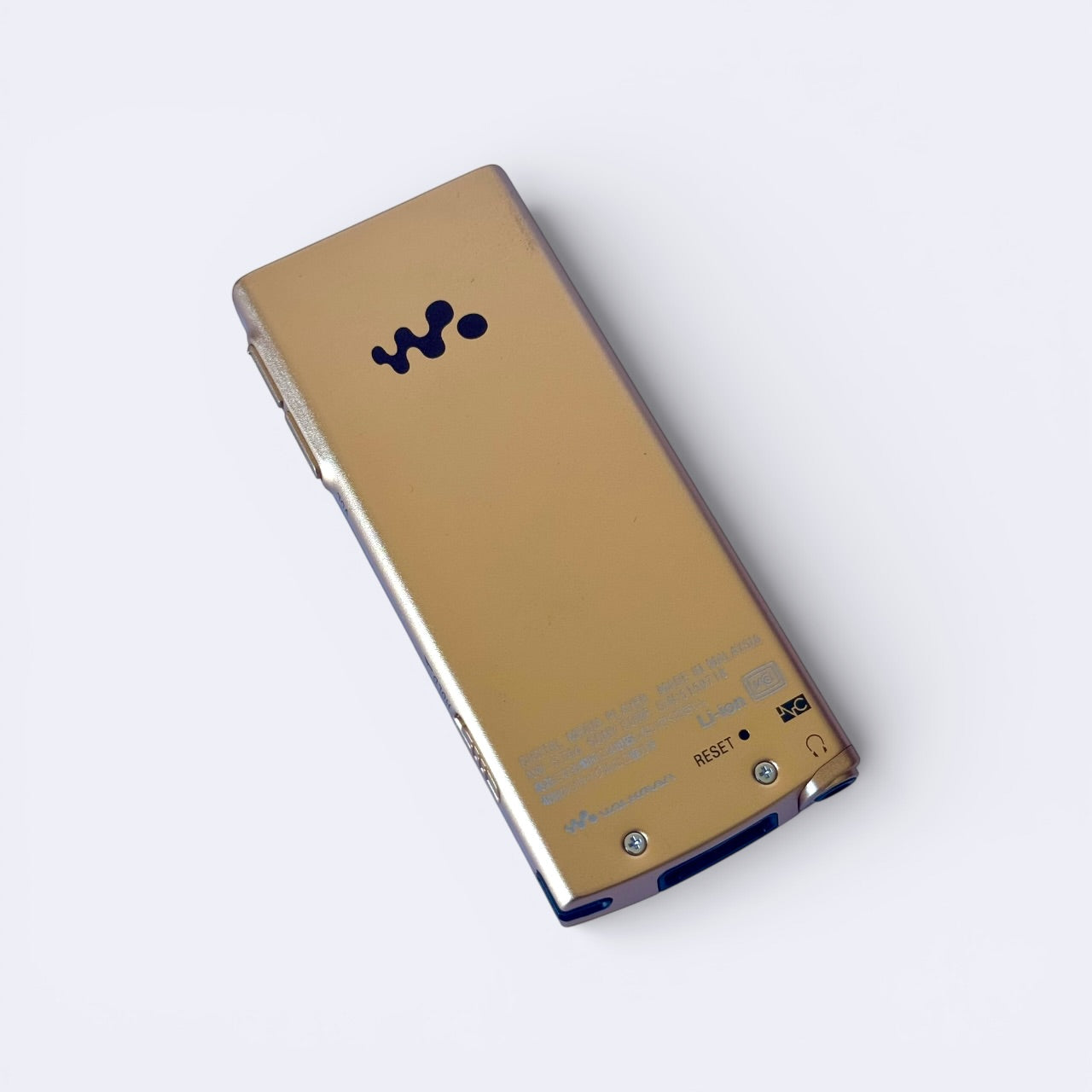 Sony NW-S744 MP3 + Parlantes