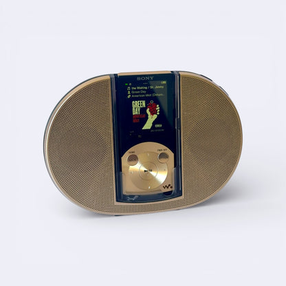 Sony NW-S744 MP3 + Parlantes