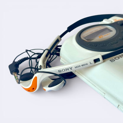 Sony Walkman WM-FS222 + Audífonos