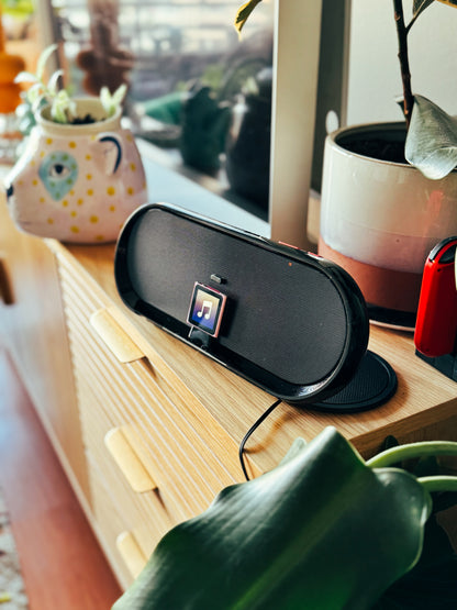 Philips Fidelio Docking Speaker Nuevo Open Box
