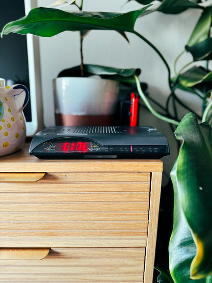 Radio Reloj Despertador Philips Nueva Open Box