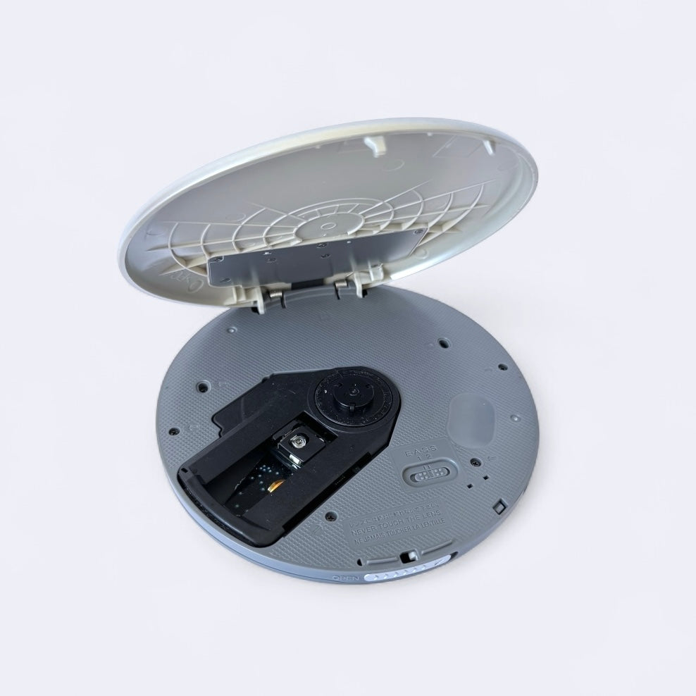 Aiwa Discman XP-EV500