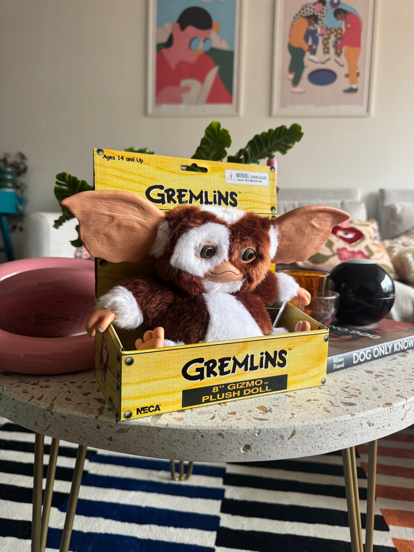 Gremlins® Gizmo 8-Inch Plush NECA