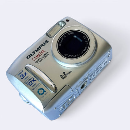 Olympus D-535